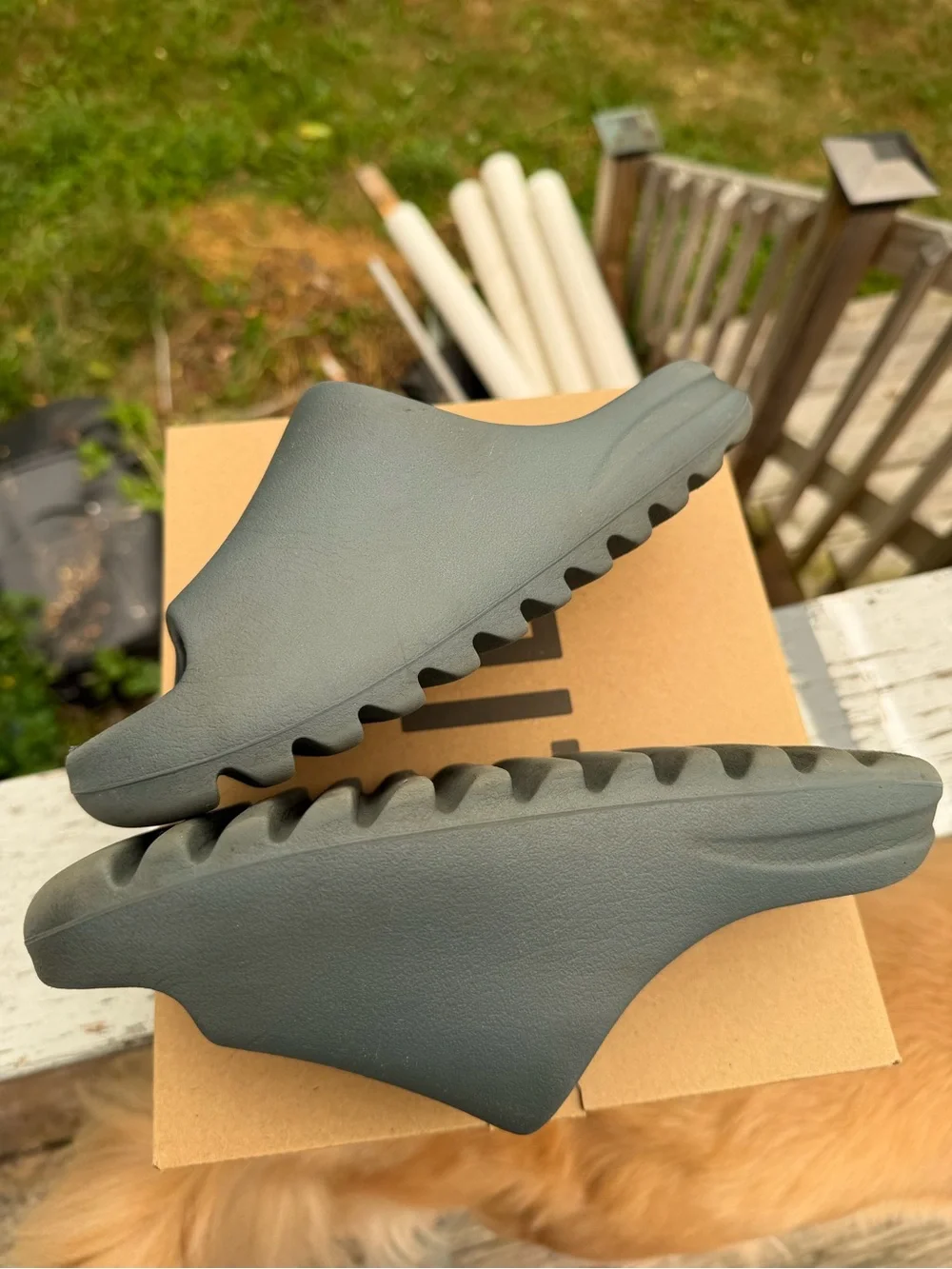 Yeezy slate Gray Slides